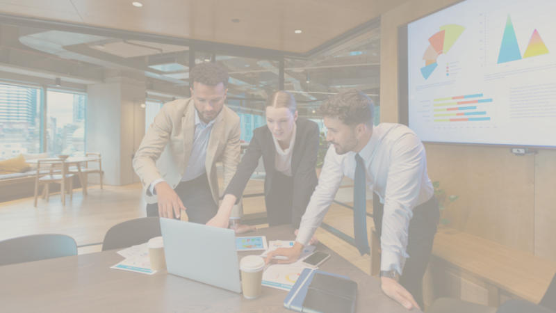 The Evolution and Diffusion of Advisor Learning Platforms