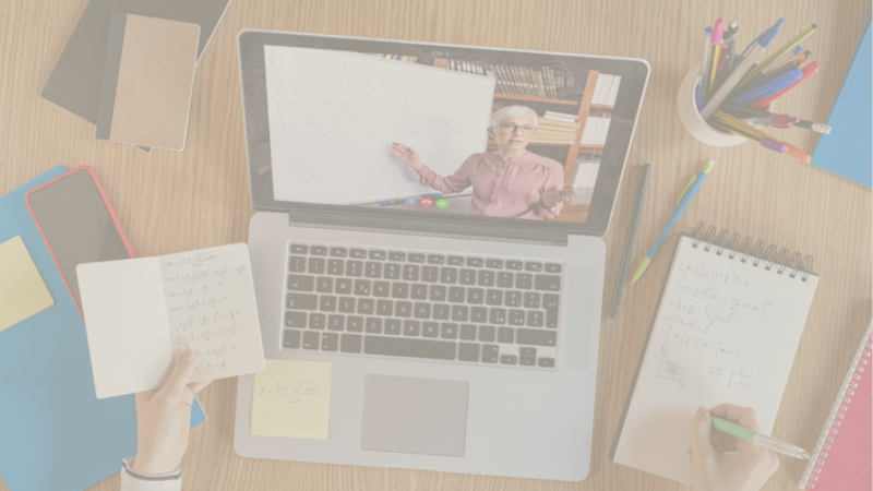 Live looks Larry Divers teaching retirement plan services